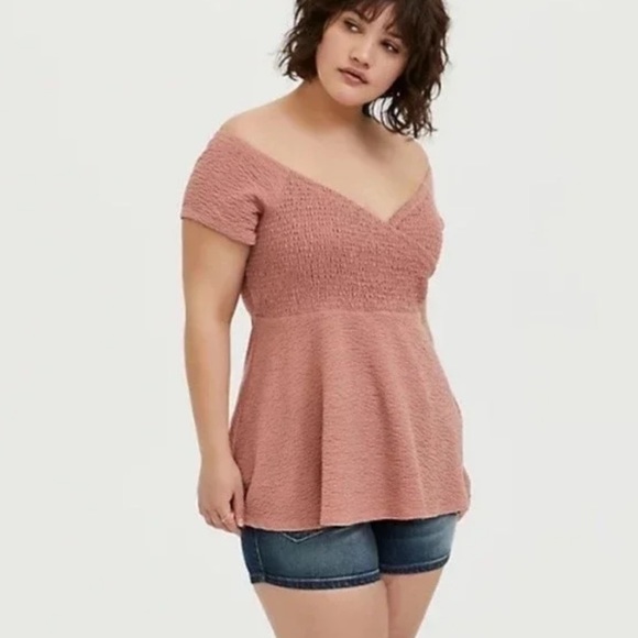 torrid Tops - Torrid Dusty Pink Smocked Knit V Neck Top Sz 3X